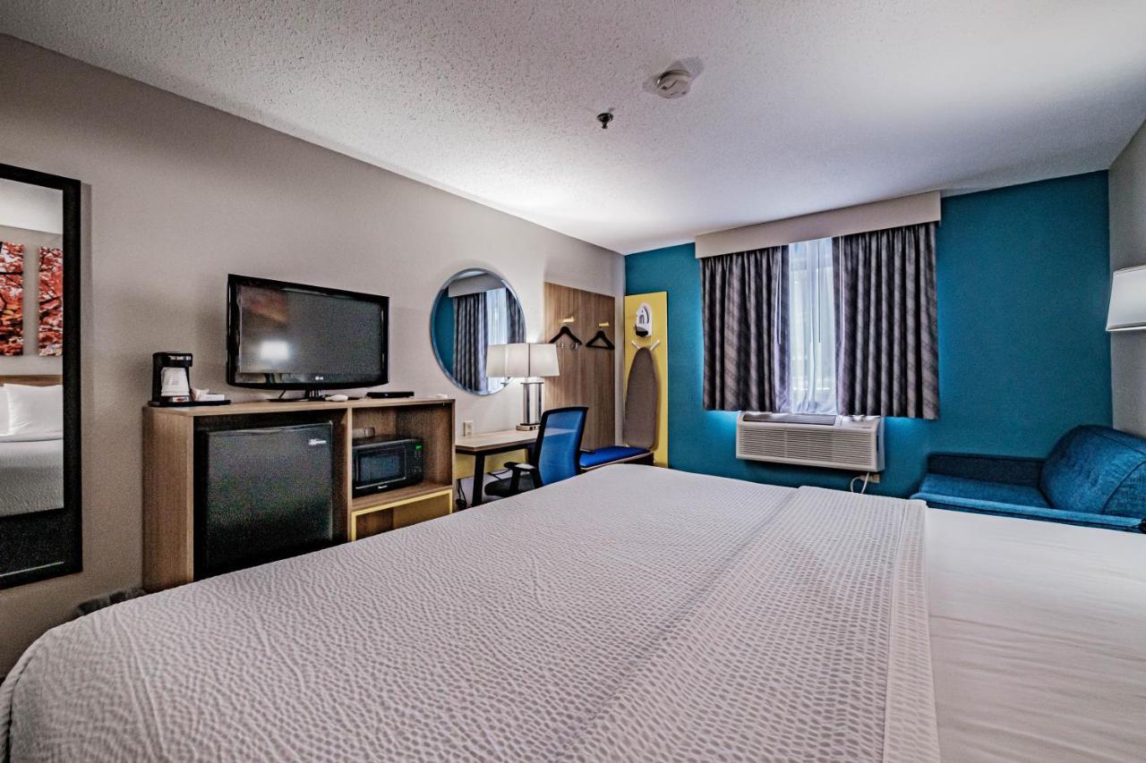 Days Inn By Wyndham Brunswick Bath Area Luaran gambar
