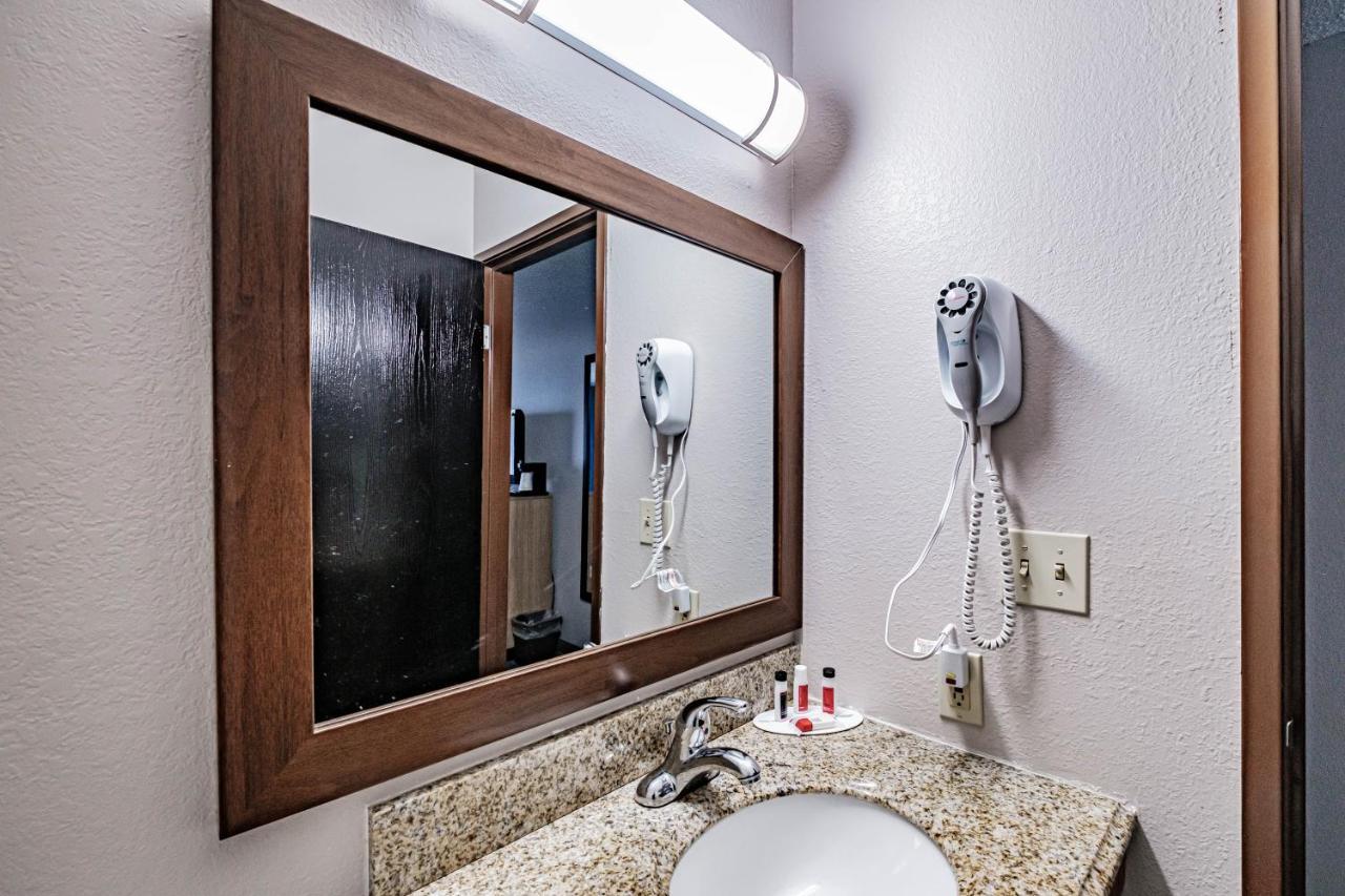 Days Inn By Wyndham Brunswick Bath Area Luaran gambar