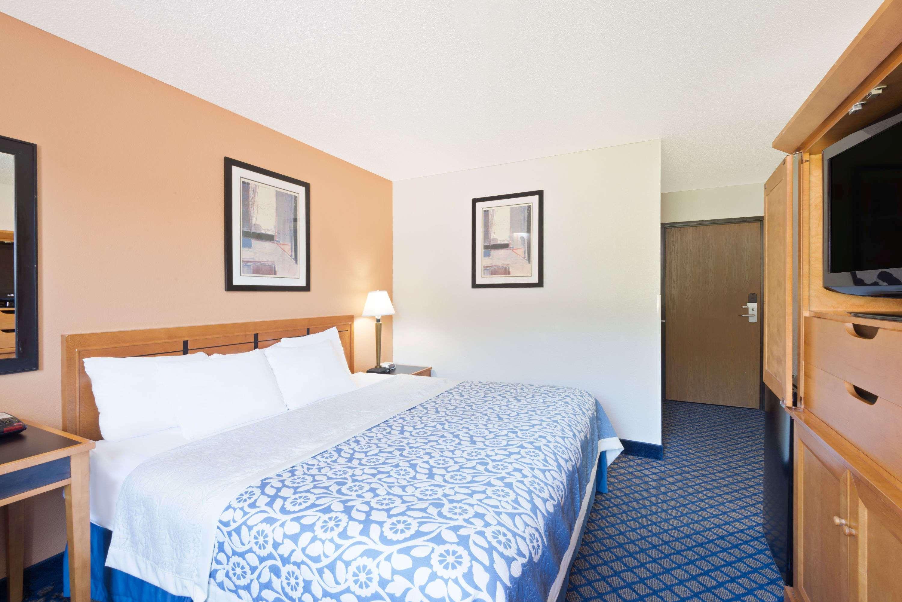 Days Inn By Wyndham Brunswick Bath Area Luaran gambar