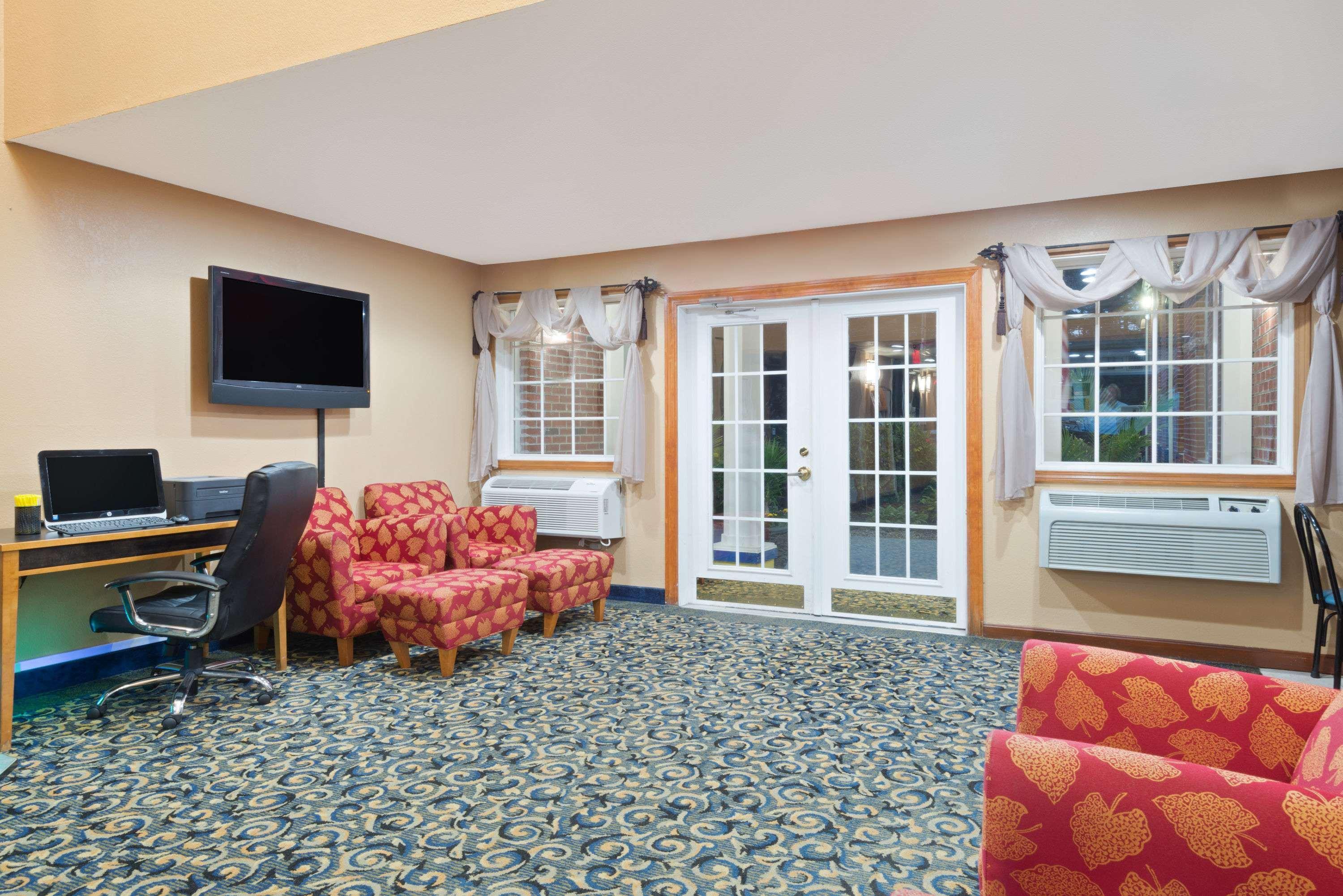 Days Inn By Wyndham Brunswick Bath Area Luaran gambar